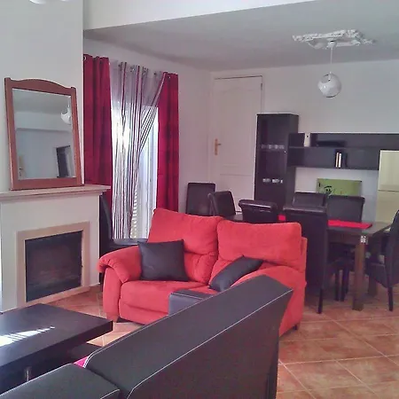 Quinta Casalinho בית נופש אלבופיירה